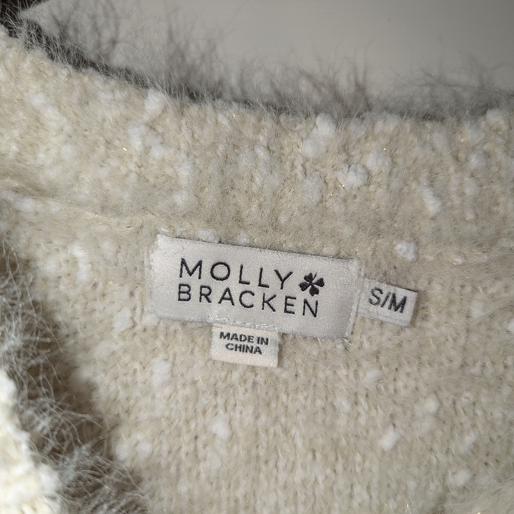 Women's Molly Bracken crewneck super soft white and ivory sweater Size S/M - Picture 3 of 4